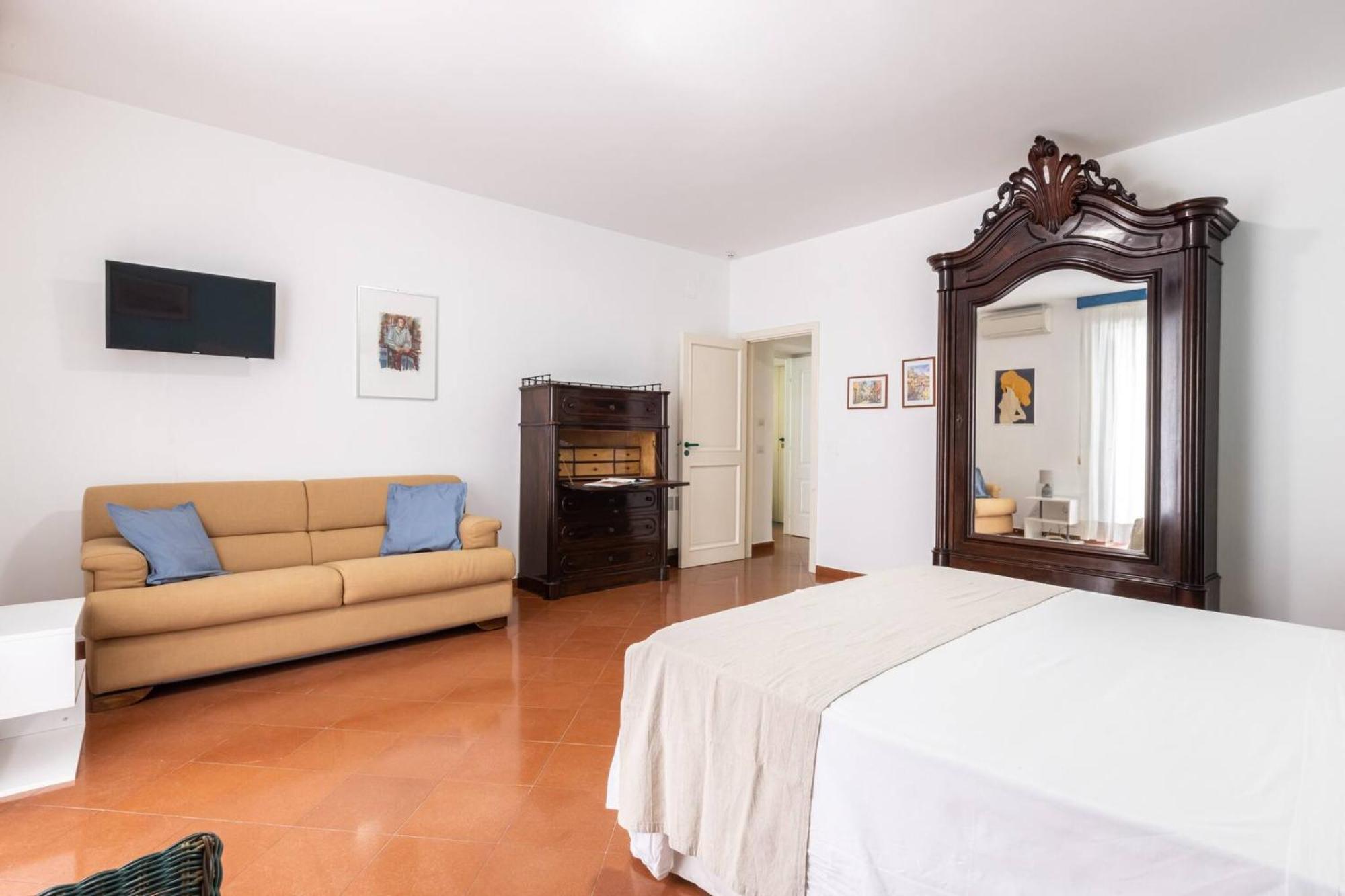 Maison d'hôtes Sorrentovibes - Charming Bedroom In With Balcony Sorrente